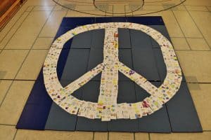 Act for Peace - Hand in Hand für den Frieden